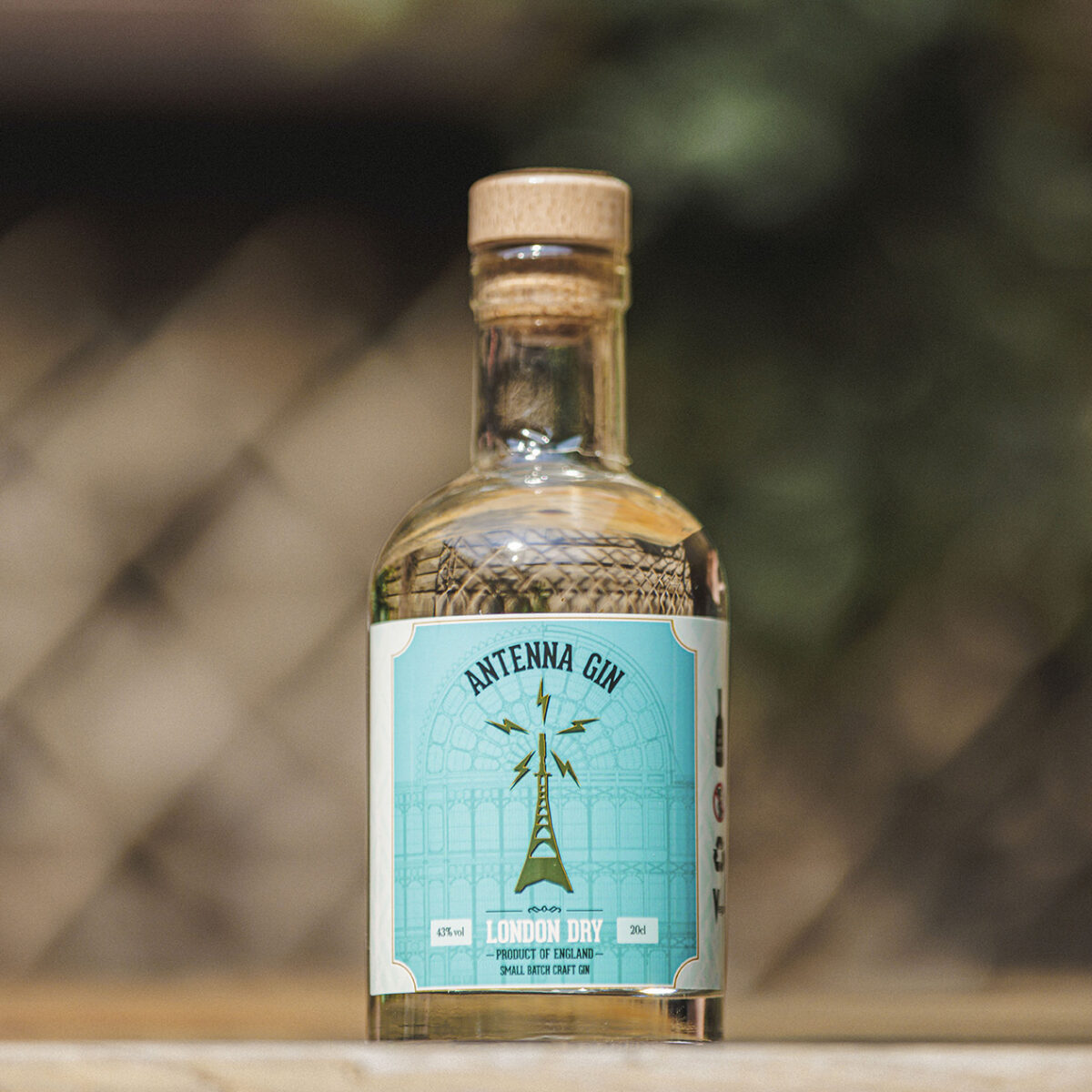 Antenna Gin London Dry 200ml